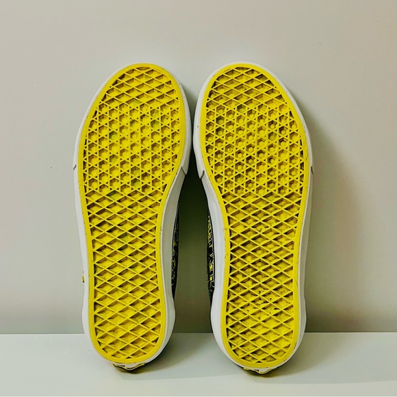 Vans x SpongeBob Old Skool Skate Shoes Men’s 9 - Picture 8 of 8